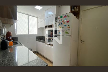 Cozinha de apartamento à venda com 2 quartos, 95m² em Havaí, Belo Horizonte