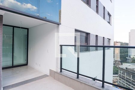 area privativa sala de apartamento à venda com 2 quartos, 122m² em Vale do Sereno, Nova Lima