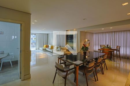 Sala de apartamento à venda com 4 quartos, 212m² em Anchieta, Belo Horizonte