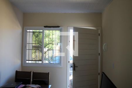 Casa à venda com 40m², 2 quartos e 2 vagasSala