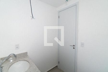 Banheiro de kitnet/studio à venda com 1 quarto, 24m² em Vila da Saúde, São Paulo