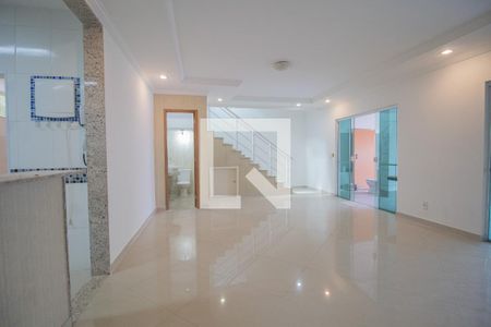 Sala  de casa para alugar com 3 quartos, 180m² em Recreio dos Bandeirantes, Rio de Janeiro