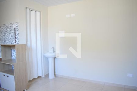 Quarto  de kitnet/studio para alugar com 1 quarto, 16m² em Centro, Curitiba