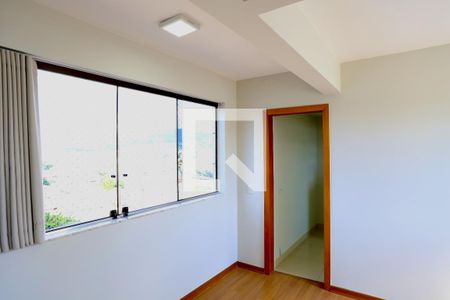 Sala 1 de apartamento à venda com 3 quartos, 174m² em Sagrada Família, Belo Horizonte