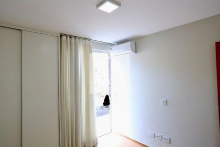 Suíte de apartamento à venda com 3 quartos, 174m² em Sagrada Família, Belo Horizonte