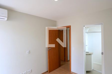 Suíte de apartamento para alugar com 3 quartos, 174m² em Sagrada Família, Belo Horizonte