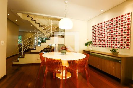 sala de casa de condomínio à venda com 3 quartos, 240m² em Fazenda Morumbi, São Paulo