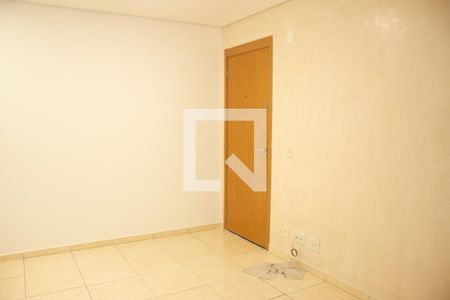 Sala de apartamento à venda com 2 quartos, 60m² em Chacaras Reunidas Santa Terezinha, Contagem