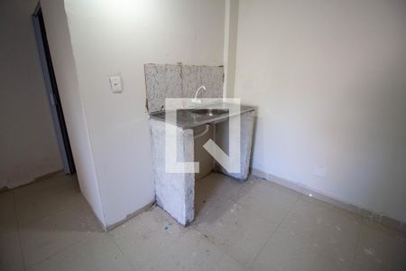 Cozinha de kitnet/studio para alugar com 1 quarto, 25m² em Bom Retiro, São Paulo