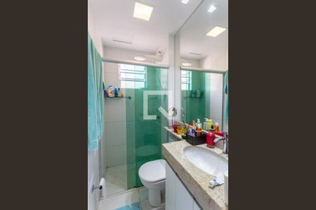 Banheiro de apartamento à venda com 2 quartos, 126m² em Buritis, Belo Horizonte
