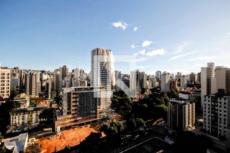 vista de apartamento para alugar com 3 quartos, 123m² em Centro, Belo Horizonte