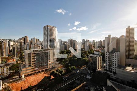 Vista de apartamento à venda com 3 quartos, 123m² em Centro, Belo Horizonte