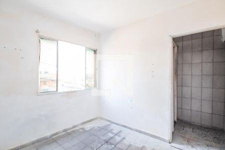 Quarto de casa para alugar com 1 quarto, 40m² em Padroeira, Osasco