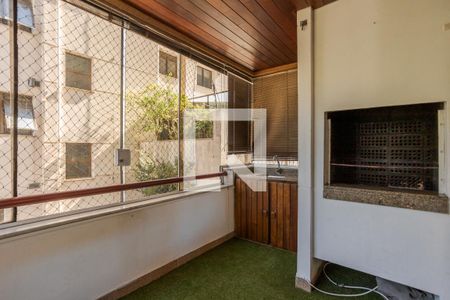 Sala de apartamento para alugar com 3 quartos, 120m² em Petrópolis, Porto Alegre