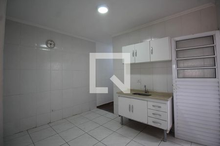 Cozinha de casa para alugar com 3 quartos, 110m² em Sítio do Morro, São Paulo