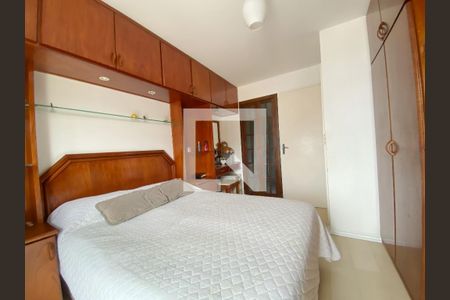 Suíte de apartamento à venda com 3 quartos, 158m² em Vital Brasil, Niterói