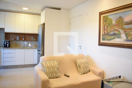 Sala de apartamento para alugar com 2 quartos, 73m² em Santa Quitéria, Curitiba