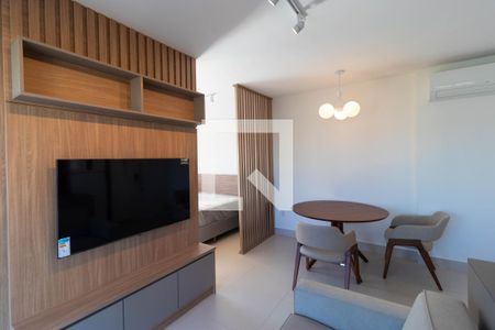 Salas de kitnet/studio para alugar com 1 quarto, 42m² em Centro, Campinas