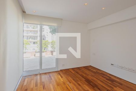 Quarto 2 de casa à venda com 4 quartos, 495m² em Jardim Paulista, São Paulo