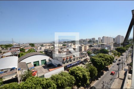 Vista da Sala de apartamento à venda com 3 quartos, 81m² em Cordovil, Rio de Janeiro