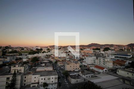 Vista da Sala de apartamento à venda com 2 quartos, 59m² em Horto, Belo Horizonte