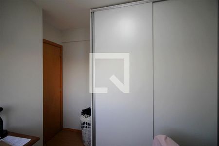 Quarto 1 de apartamento à venda com 2 quartos, 59m² em Horto, Belo Horizonte