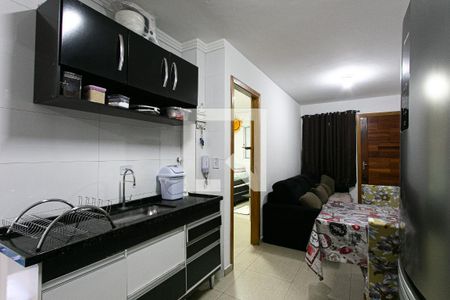 Cozinha de apartamento à venda com 2 quartos, 34m² em Vila Carrão, São Paulo