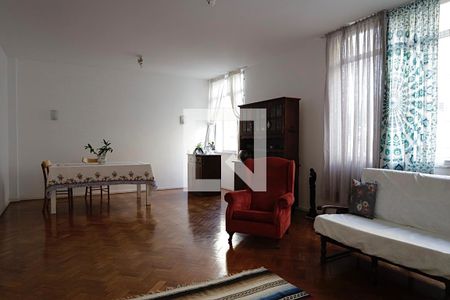 Apartamento à venda com 141m², 4 quartos e 1 vagaSala