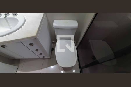 Apartamento à venda com 187m², 5 quartos e 3 vagas Apartamento à venda com 187m², 5 quartos e 3 vagasBanheiro da Suíte 2