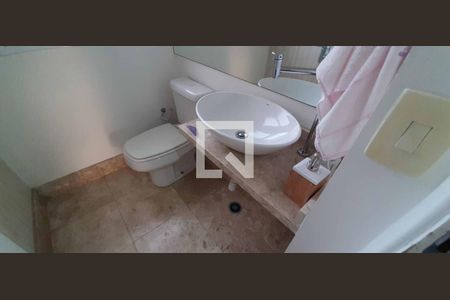 Apartamento à venda com 187m², 5 quartos e 3 vagas Apartamento à venda com 187m², 5 quartos e 3 vagasLavabo