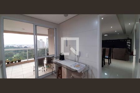 Apartamento à venda com 187m², 5 quartos e 3 vagas Apartamento à venda com 187m², 5 quartos e 3 vagasCozinha