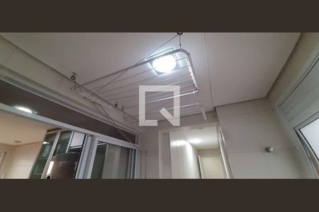 Apartamento à venda com 187m², 5 quartos e 3 vagas Apartamento à venda com 187m², 5 quartos e 3 vagasÁrea de Serviço