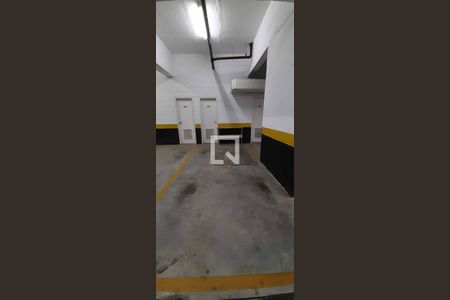 Apartamento à venda com 187m², 5 quartos e 3 vagas Apartamento à venda com 187m², 5 quartos e 3 vagasÁrea comum