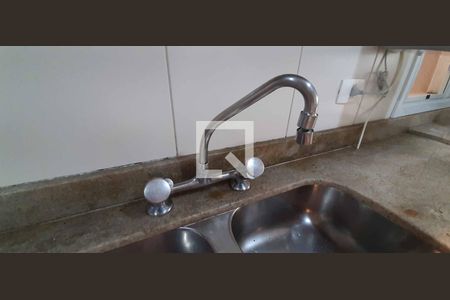 Apartamento à venda com 187m², 5 quartos e 3 vagas Apartamento à venda com 187m², 5 quartos e 3 vagasCozinha