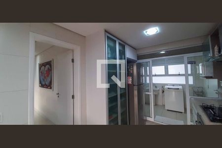 Apartamento à venda com 187m², 5 quartos e 3 vagas Apartamento à venda com 187m², 5 quartos e 3 vagasCozinha