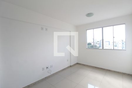 Sala de apartamento para alugar com 2 quartos, 66m² em Manacás, Belo Horizonte