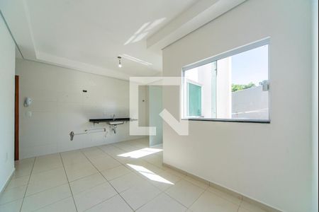 Sala de apartamento para alugar com 2 quartos, 60m² em Vila Alto de Santo Andre, Santo André