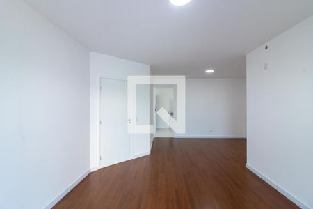 Sala de apartamento para alugar com 3 quartos, 125m² em Jardim Santa Bárbara, Embu das Artes