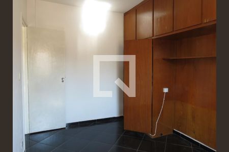 Quarto 1 de apartamento para alugar com 3 quartos, 75m² em Parque São Domingos, São Paulo