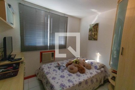 Quarto 1 de apartamento à venda com 3 quartos, 75m² em Santa Rosa, Niterói