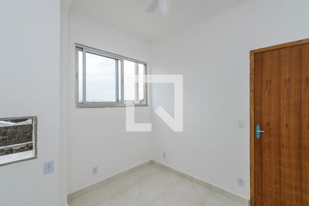 Quarto Suíte de apartamento para alugar com 1 quarto, 30m² em Olaria, Rio de Janeiro