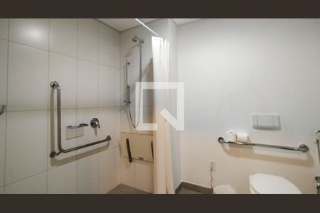 Banheiro de kitnet/studio à venda com 1 quarto, 24m² em Santa Paula, São Caetano do Sul