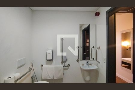 Banheiro de kitnet/studio à venda com 1 quarto, 24m² em Santa Paula, São Caetano do Sul