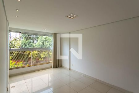 Sala de apartamento para alugar com 3 quartos, 120m² em Santa Efigênia, Belo Horizonte