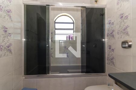 Banheiro da Suíte 1 de casa para alugar com 4 quartos, 239m² em Alto de Pinheiros, São Paulo