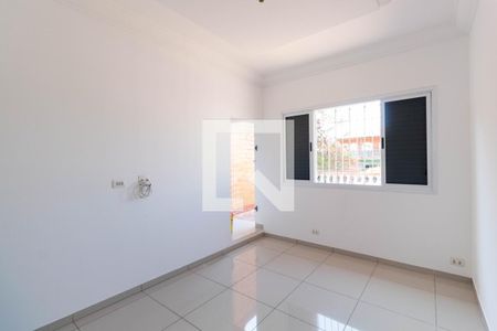Quarto 1 de casa para alugar com 2 quartos, 130m² em Vila Granada, São Paulo