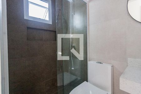 Banheiro de kitnet/studio para alugar com 1 quarto, 25m² em Areias, São José