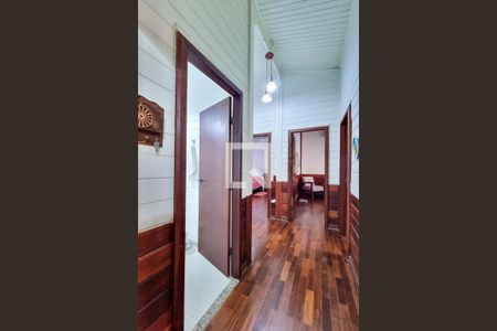 Corredor de casa de condomínio para alugar com 3 quartos, 150m² em Cj Res Espl do Sol, São José dos Campos