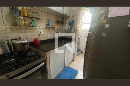 Cozinha de apartamento para alugar com 3 quartos, 64m² em Jardim America, Belo Horizonte