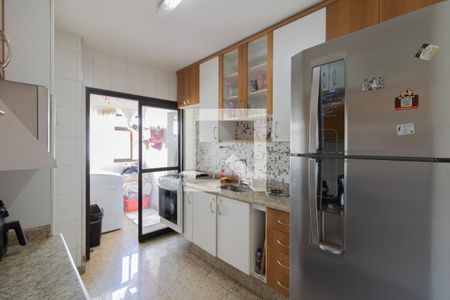 Cozinha de apartamento à venda com 3 quartos, 75m² em Jardim Aida, Guarulhos